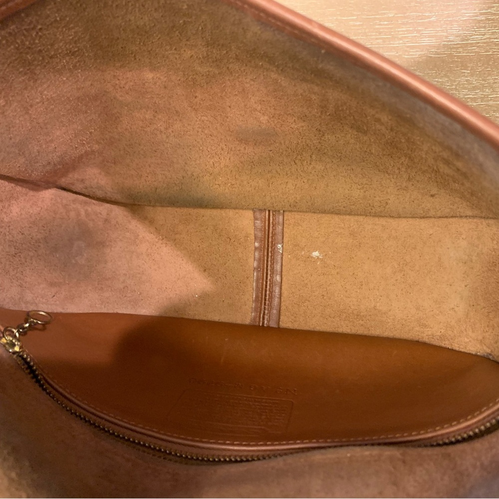 Vintage Coach City Bag in British Tan Made in the United States with hang tag - Picture 11 of 16